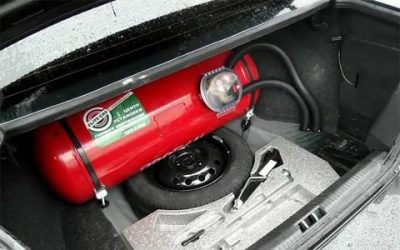 Как снять газовый баллон с машины?