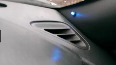 Почему не горит лампочка сигнализации в машине?